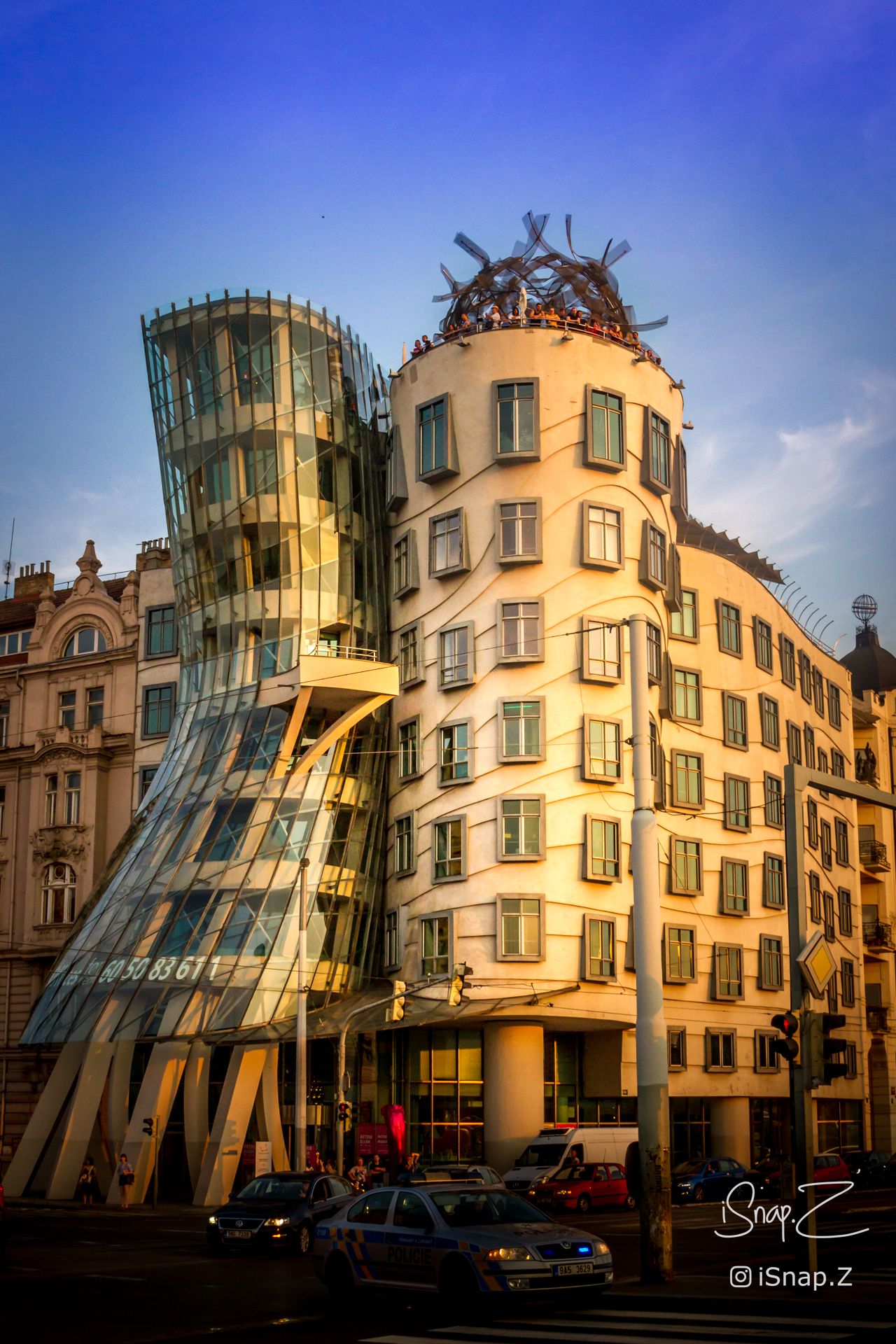 Dancing House