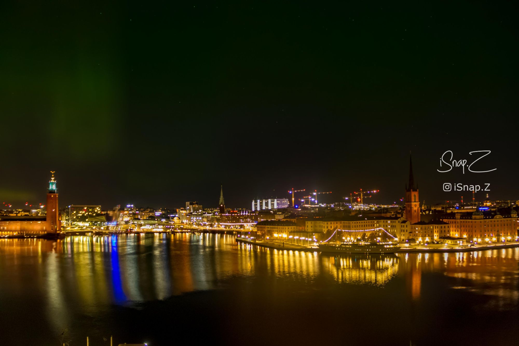 Timelapse of Aurora Borealis at City Hall, Stockholm, Sweden